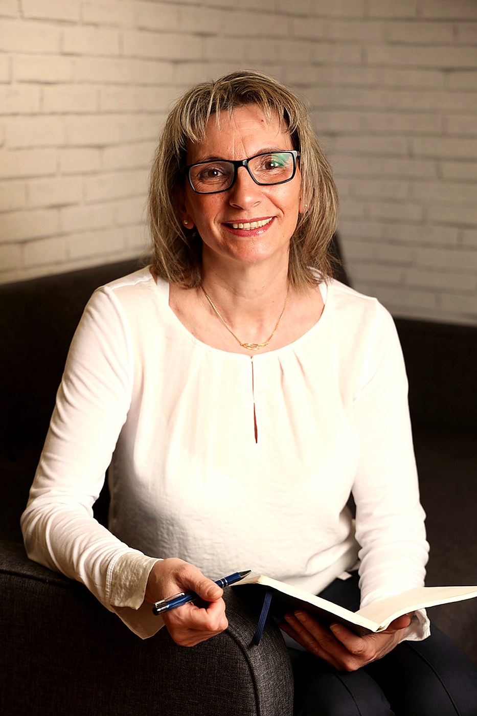 Claudia Hahn-Sauren, Heilpraktikerin für Psychotherapie und Coach der Praxis Sanadios